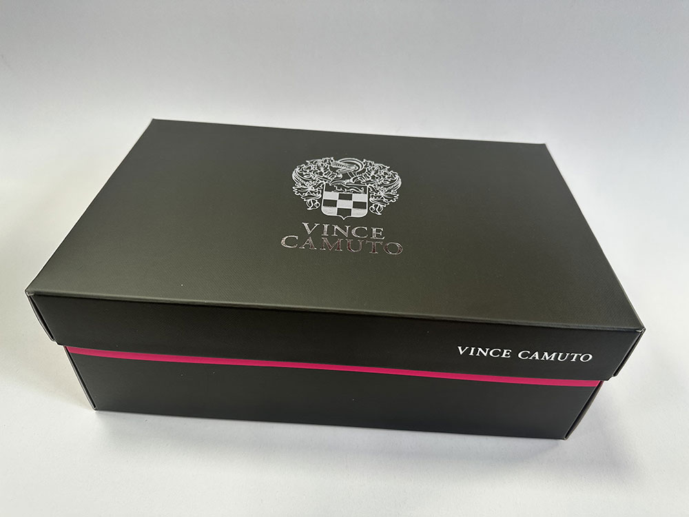 鞋子(zi)彩盒定制